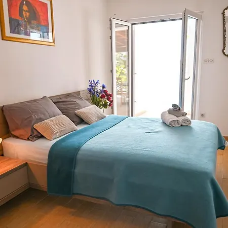 Albert Apartments Apartman *